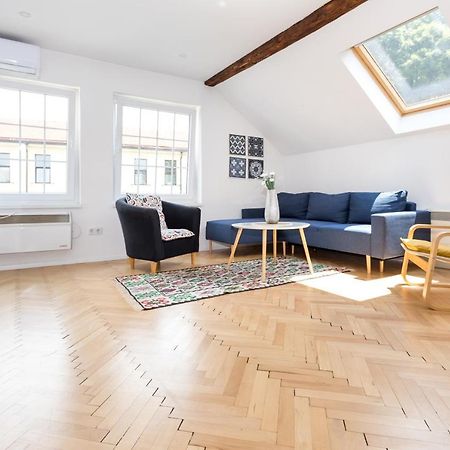 Heart Of Downtown Suite Sarajewo Zewnętrze zdjęcie